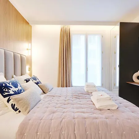 شقة Charming -1br-2p- Batignolles *